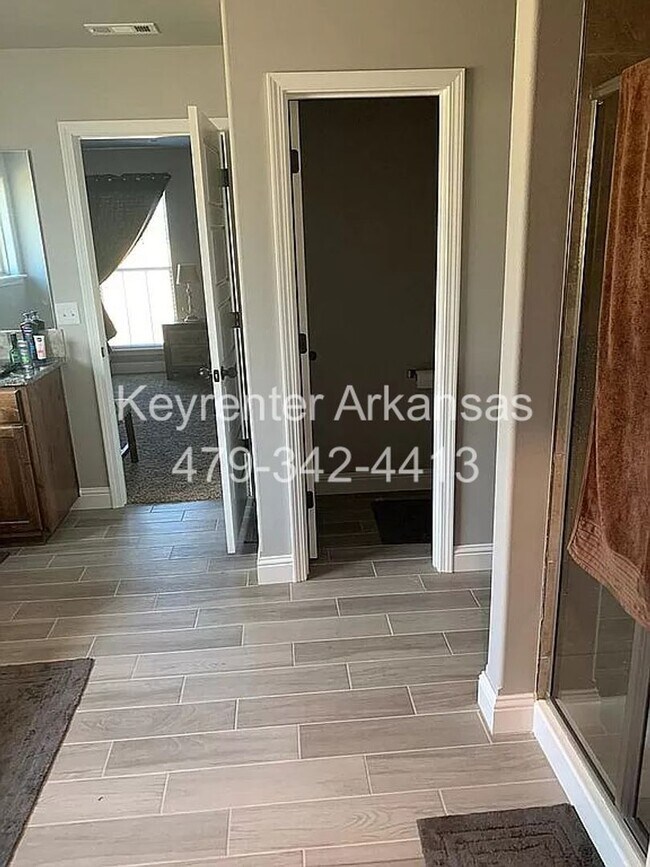 Building Photo - 530 Arkansas Black