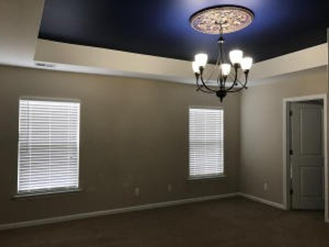 Building Photo - Two story traditional home in Sophia Landing.