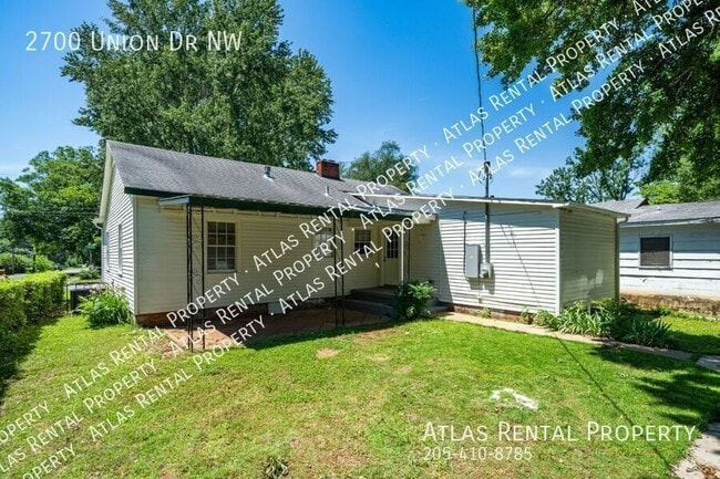 Building Photo - 2700 Union Dr NW