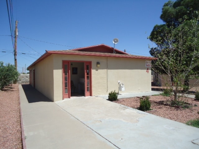 Building Photo - 4425 Sunrise