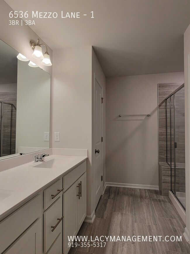 Building Photo - 6536 Mezzo Ln