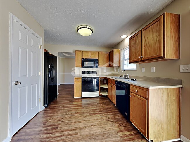 Building Photo - 265 Red Cedar Ct