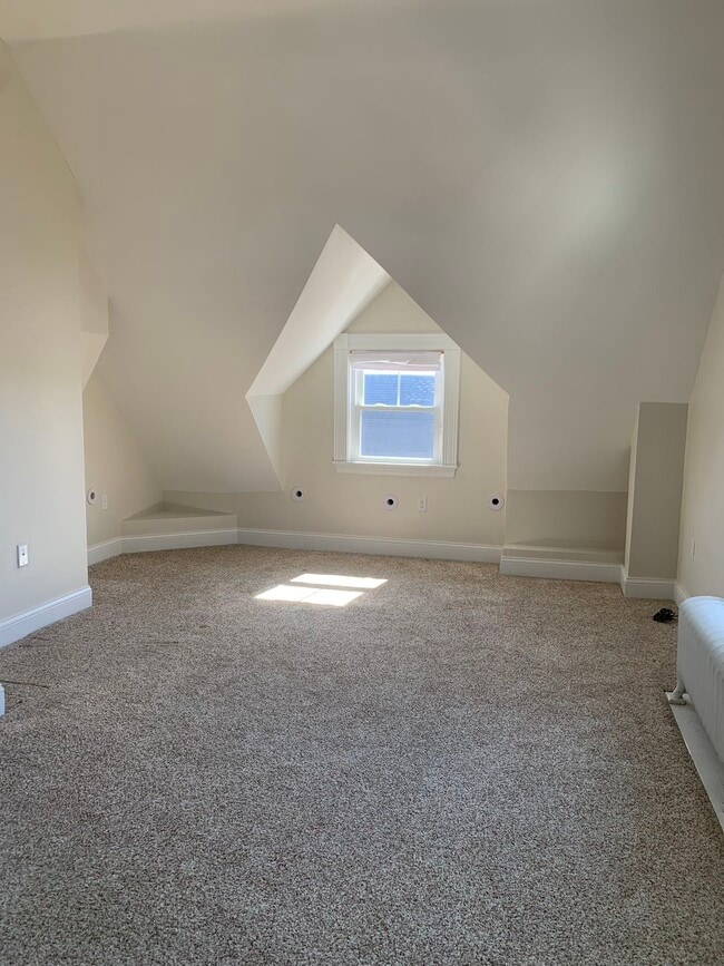 Building Photo - 137 Prospect Ave