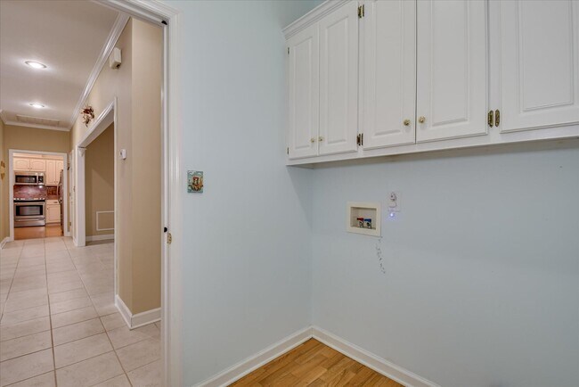 Building Photo - 4317 Colony Square