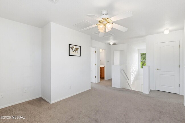 Building Photo - 4821 E Twinflower Pl