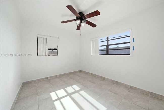 Building Photo - 9300 NW 32nd Ct