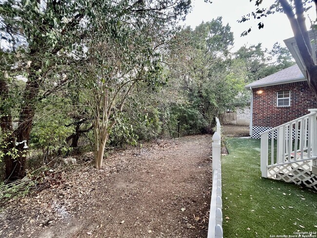 Building Photo - 14018 Red Maple Wood