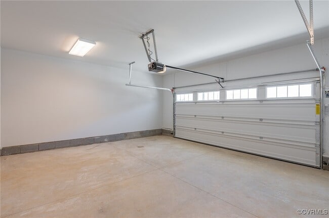 Building Photo - 4844 Wild Horse Ln