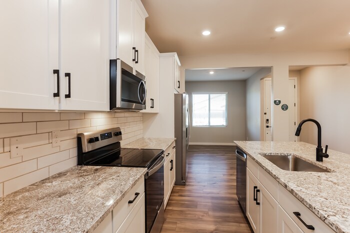 Building Photo - 11455 W Camden Dr