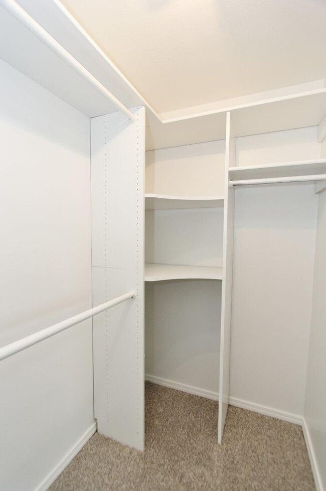 Building Photo - Single-Level Home on Corner Lot