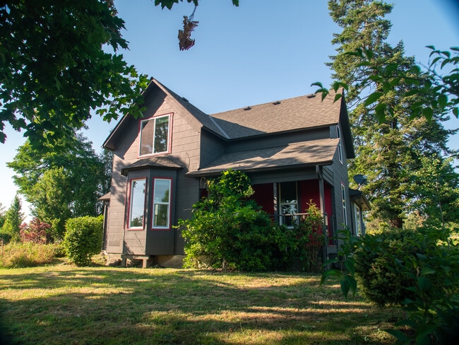Building Photo - 22745 OR-240