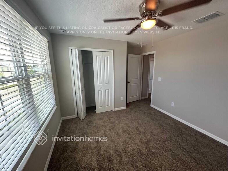 Building Photo - 2259 Treesdale Ave