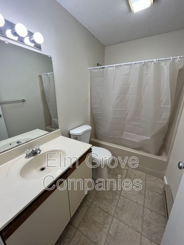 Building Photo - 31 Indian Brook Cir