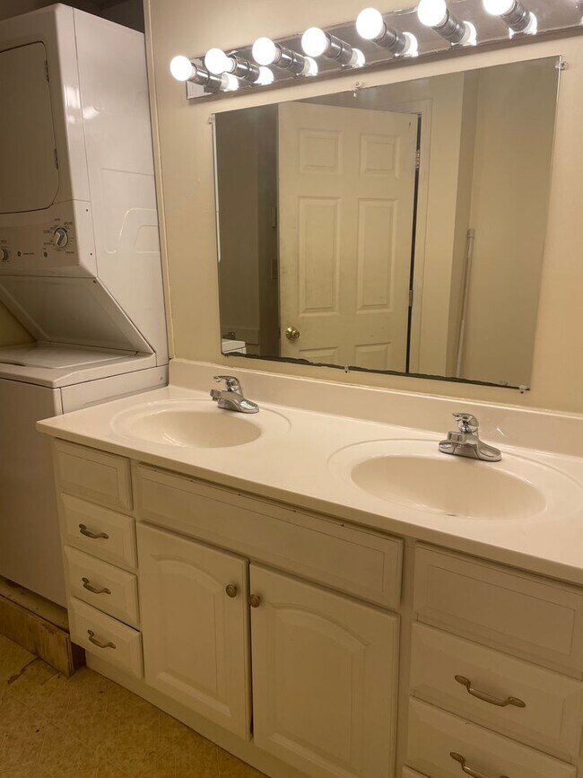 Building Photo - morri248