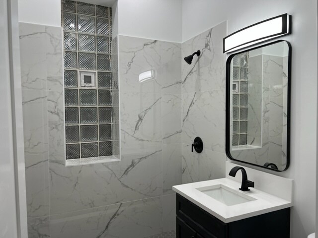 Building Photo - 2715 W Potomac Ave