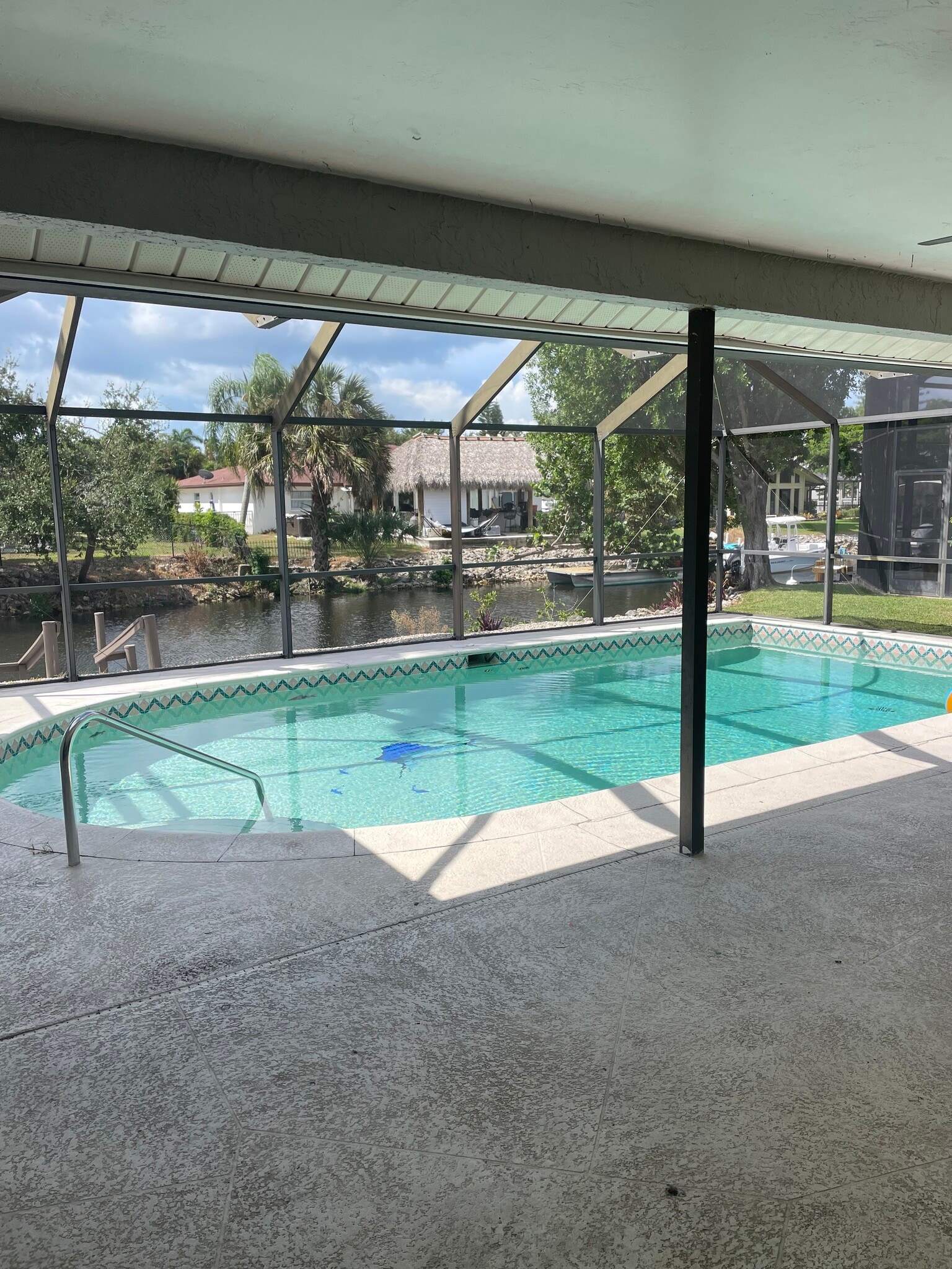 Building Photo - 2584 Longboat Dr