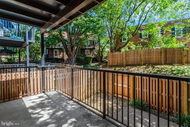 Building Photo - 4810 29th St S