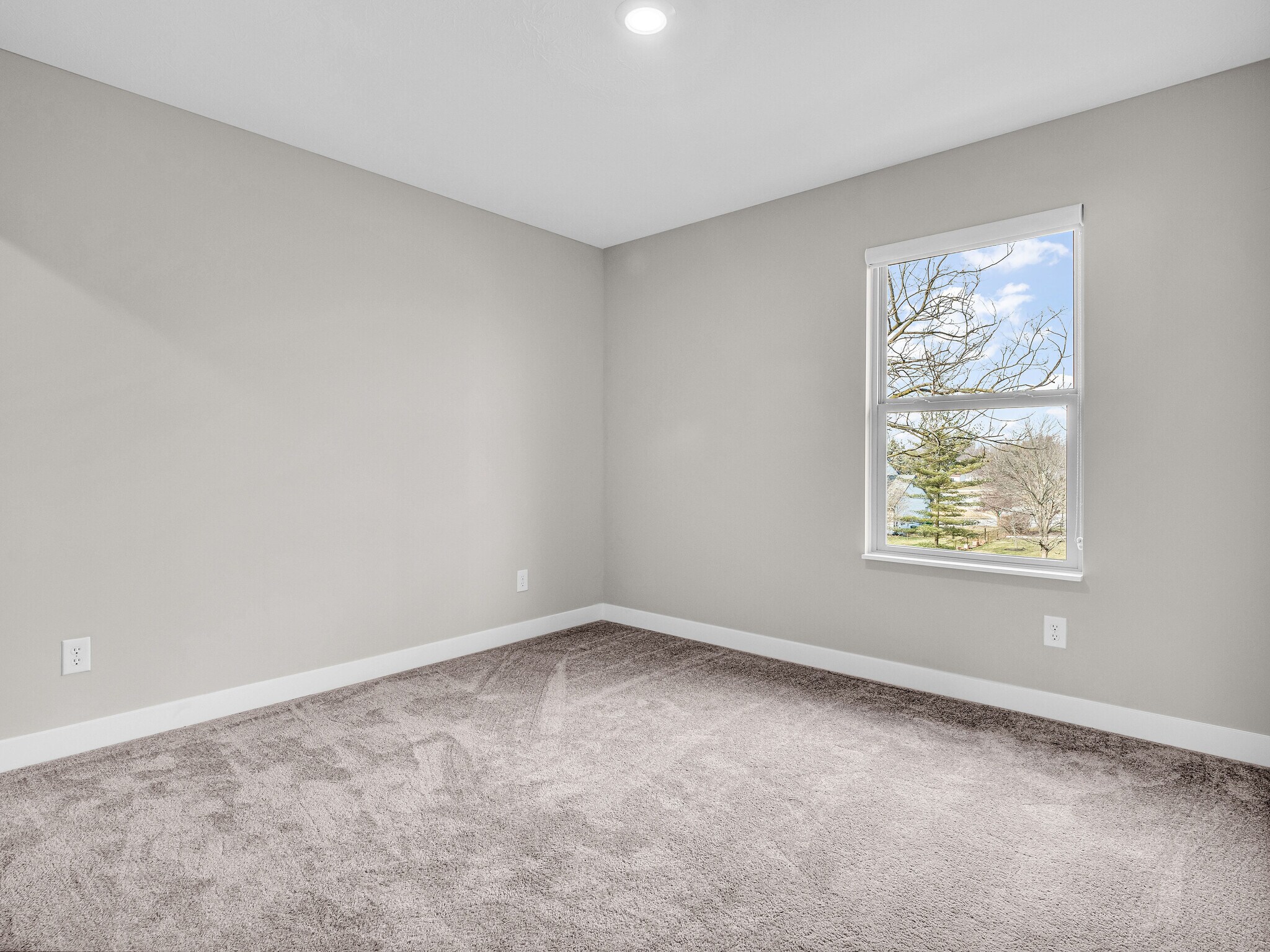 Building Photo - 8238 Bostic Dr