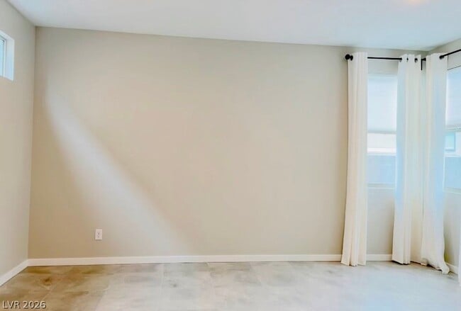 Building Photo - 537 Ruby Mesa Ave