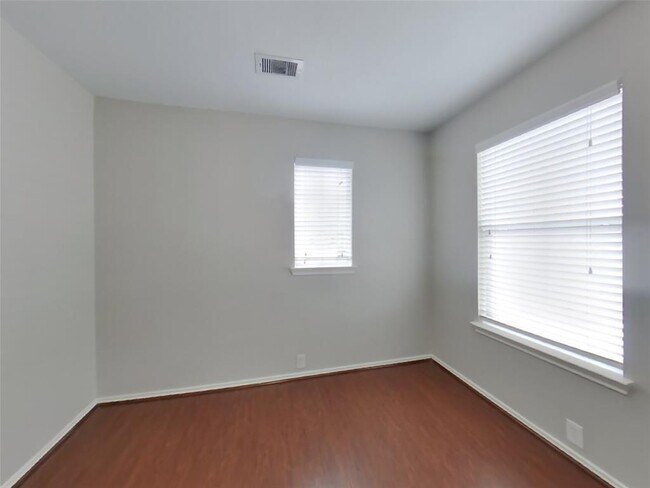 Building Photo - 26106 Ripley Hills Dr