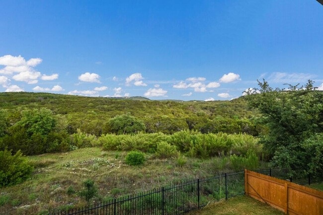 Building Photo - 22028 Cross Timbers Bnd