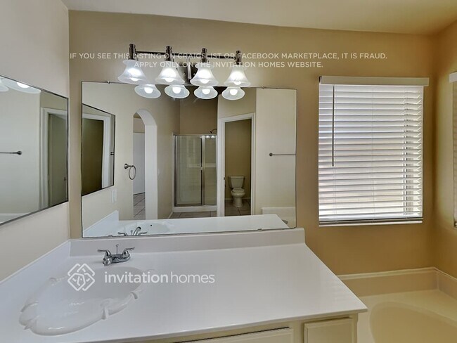 Building Photo - 18530 N 85th Ave