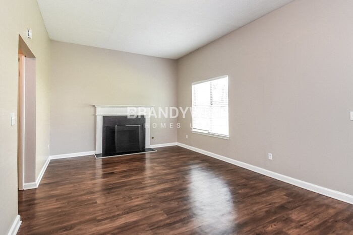 Building Photo - 2579 Charleston Terrace