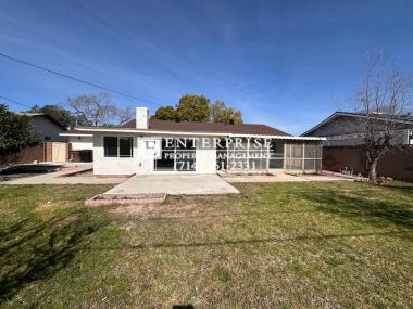 Building Photo - Stunning Remodeled Anaheim Home | 3-Bed, 2...