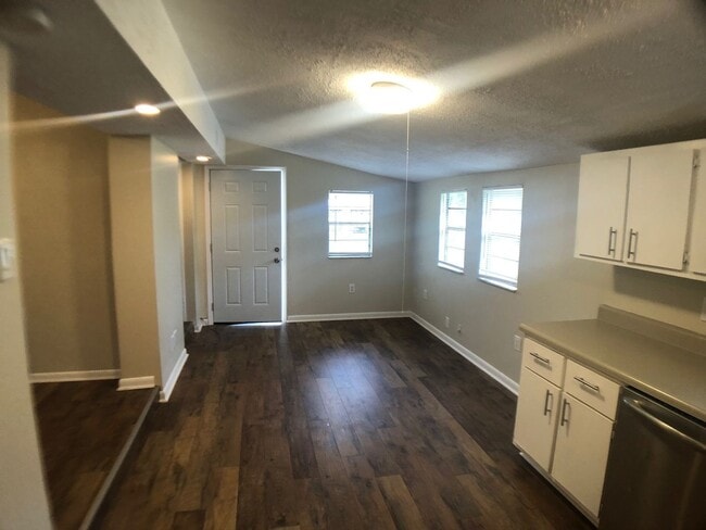 Building Photo - 3 bedroom one bath handy cap equipped
