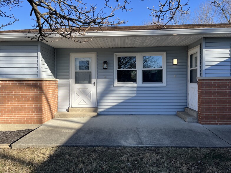 Building Photo - 169 Wyndcrest Ct