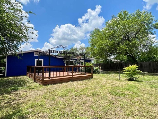 Building Photo - 3615 Electra Dr