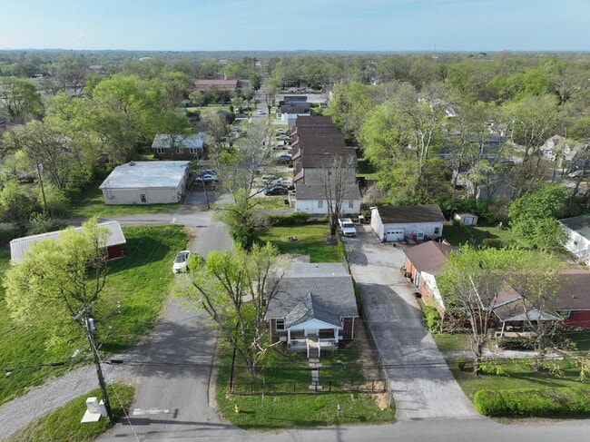 Building Photo - Updated 2BR/2BA Home | Rare Second Bath, Efficient Layout