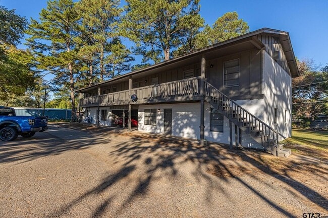 Building Photo - 9951 FM 346