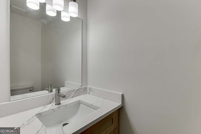 Building Photo - 1225 Shelton Way