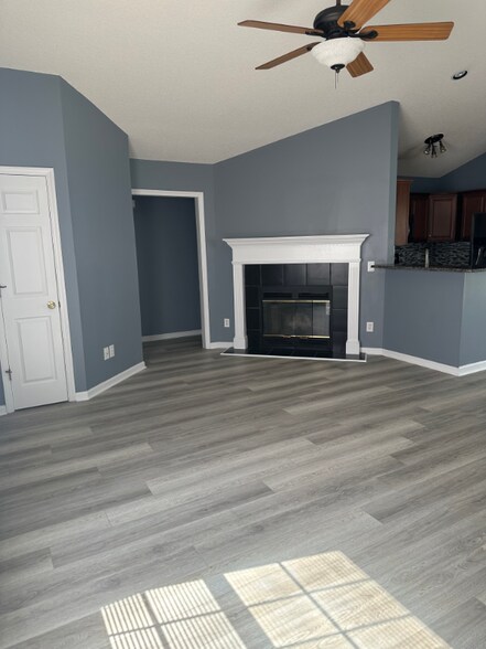 Building Photo - 3001 Satterfield Dr