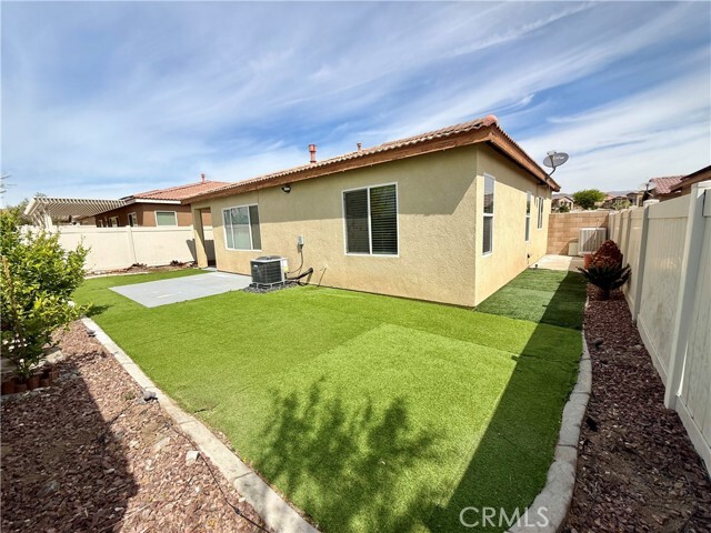 Building Photo - 62615 S Starcross Dr