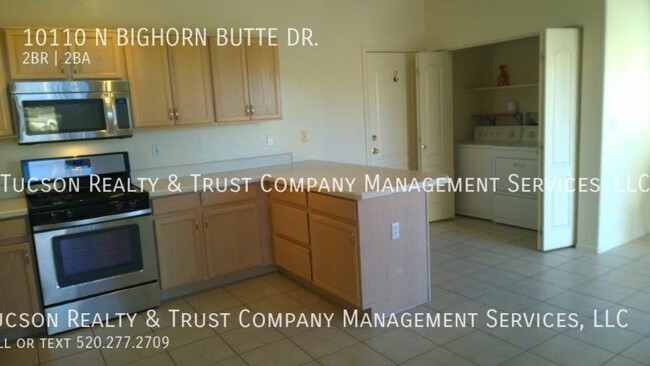 Building Photo - 10110 N Bighorn Butte Dr