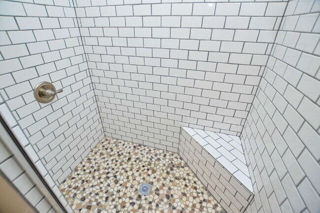 Building Photo - Primary Suite with Sauna | Finished Basement | Private Backyard Retreat | Tega Cay 3 Bedrooms | 3...