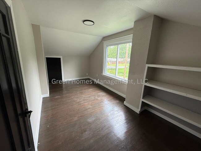 Building Photo - 11722 Larimore Rd