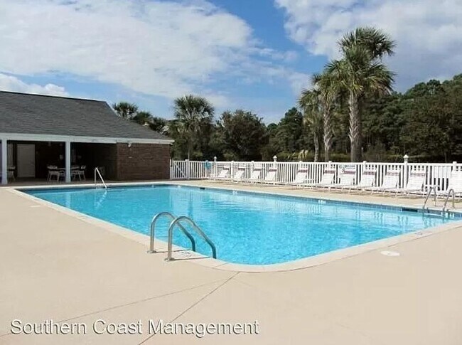Building Photo - FIRST FLOOR, 3 BEDROOM, 2 BATH UNFURNISHED...