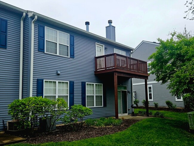 Building Photo - 714 Woodewind Dr