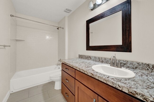 Building Photo - 11166 Del Andrae Ln