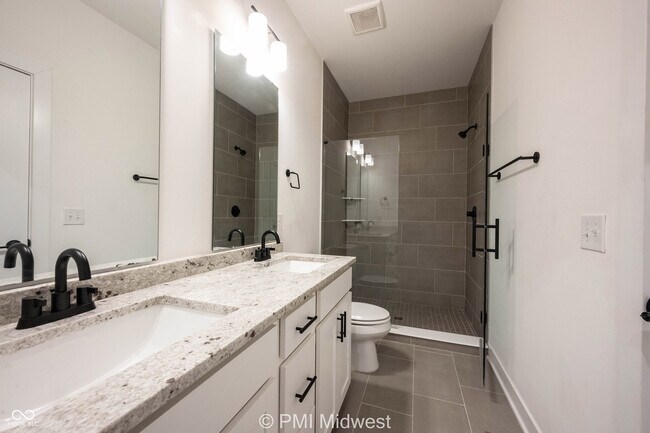 Building Photo - 1549 Tannery Way