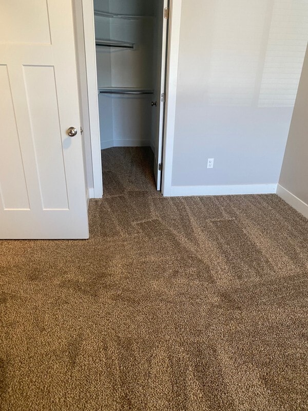 Building Photo - 847 Gleneagle Ct