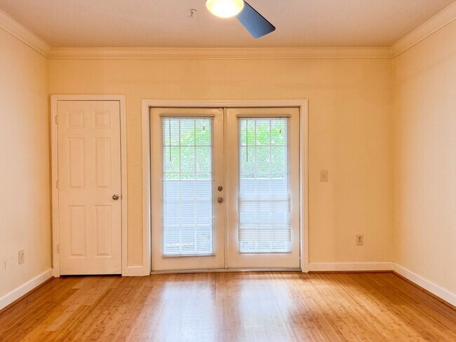 Building Photo - The Grande Downtown - One bedroom one bath...
