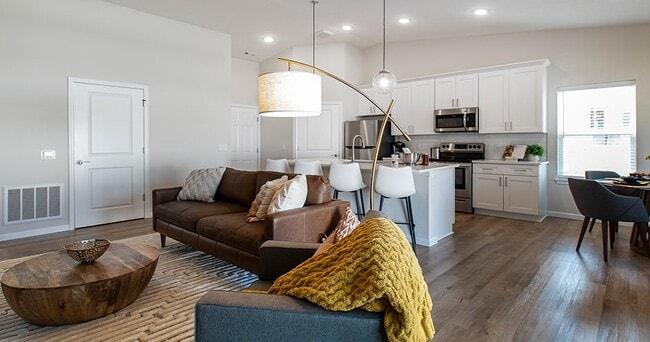 Building Photo - Princeton Place