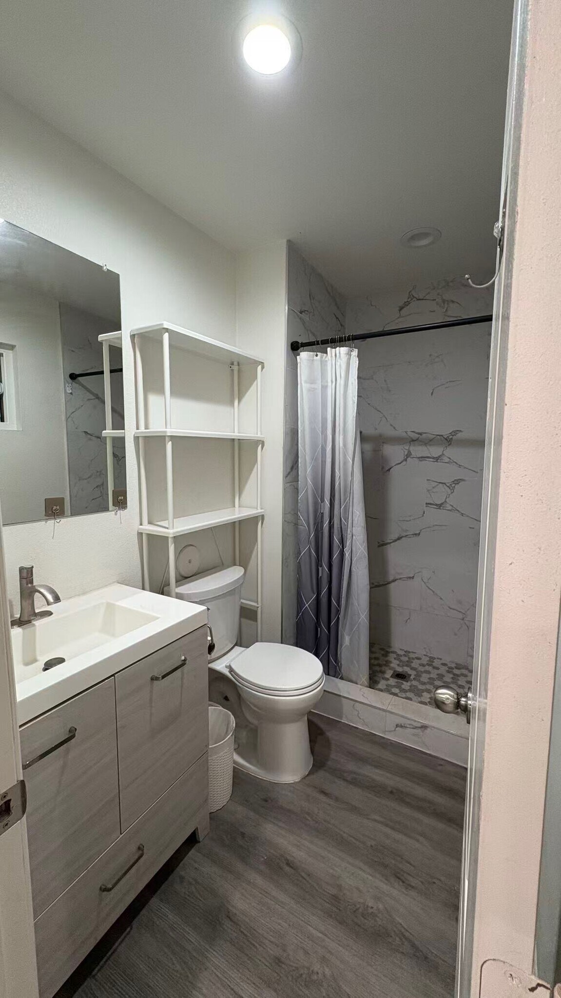Building Photo - 1024 Bunbury Dr