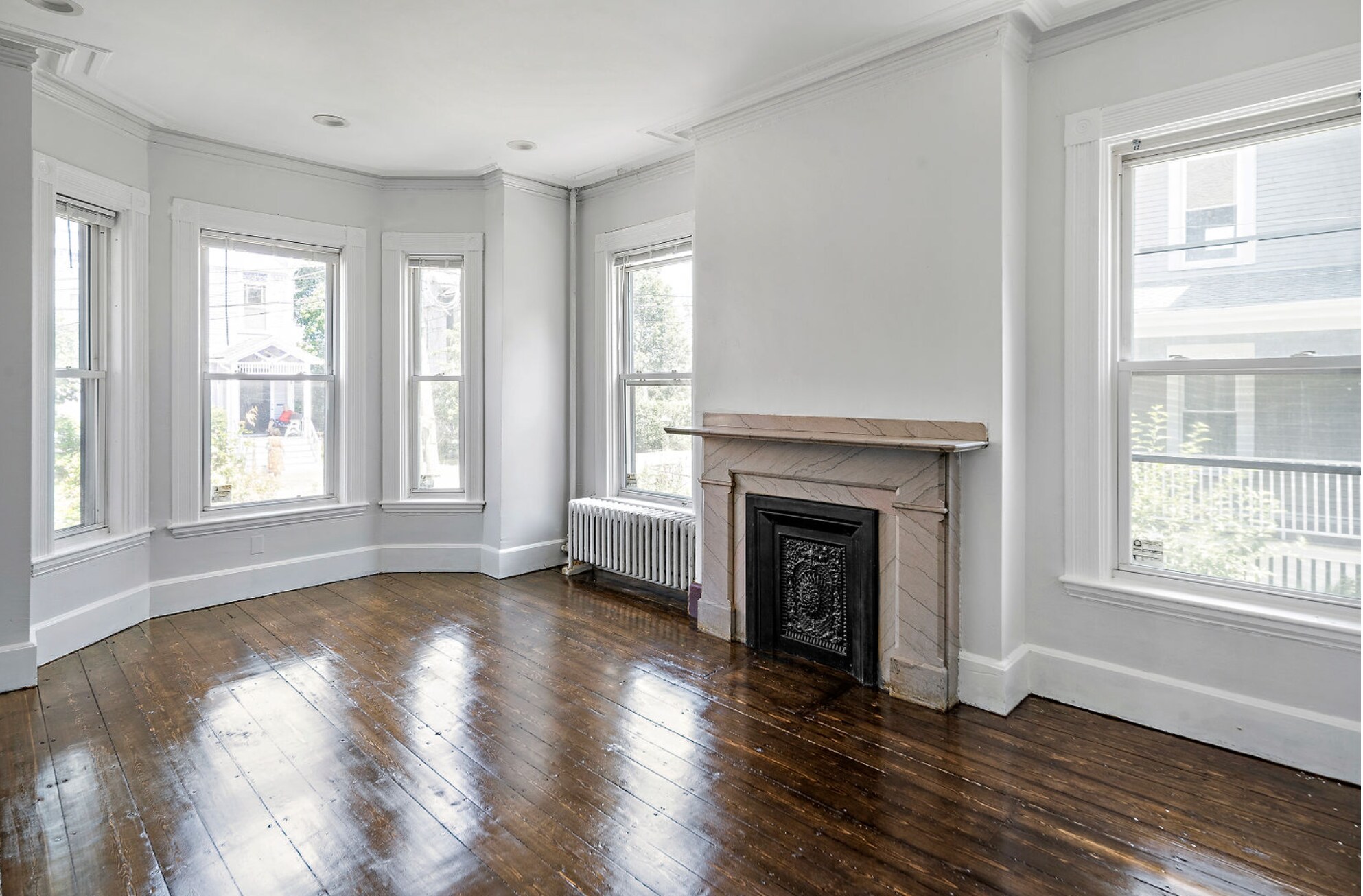 Building Photo - 16 Mayfair St