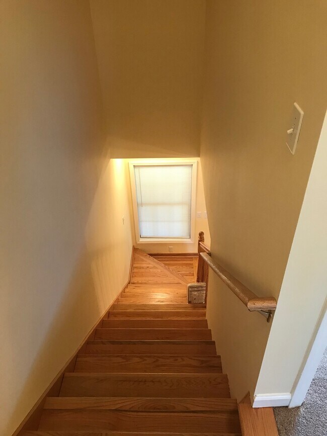 Building Photo - Arden 2 Bedroom Townhome