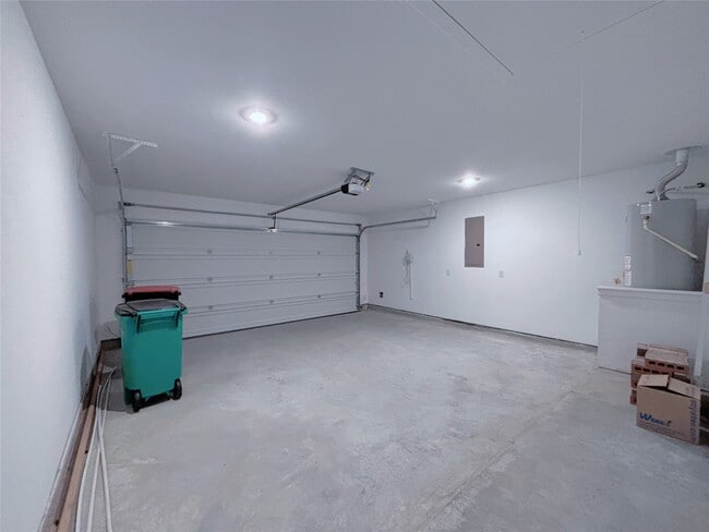 Building Photo - 30363 Tall Fescue Dr